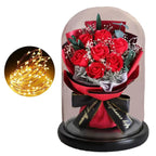 Rosenstrauß mit LED-Licht